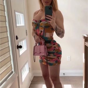 Zara fun mini dress! Lightweight and perfect for any occasion